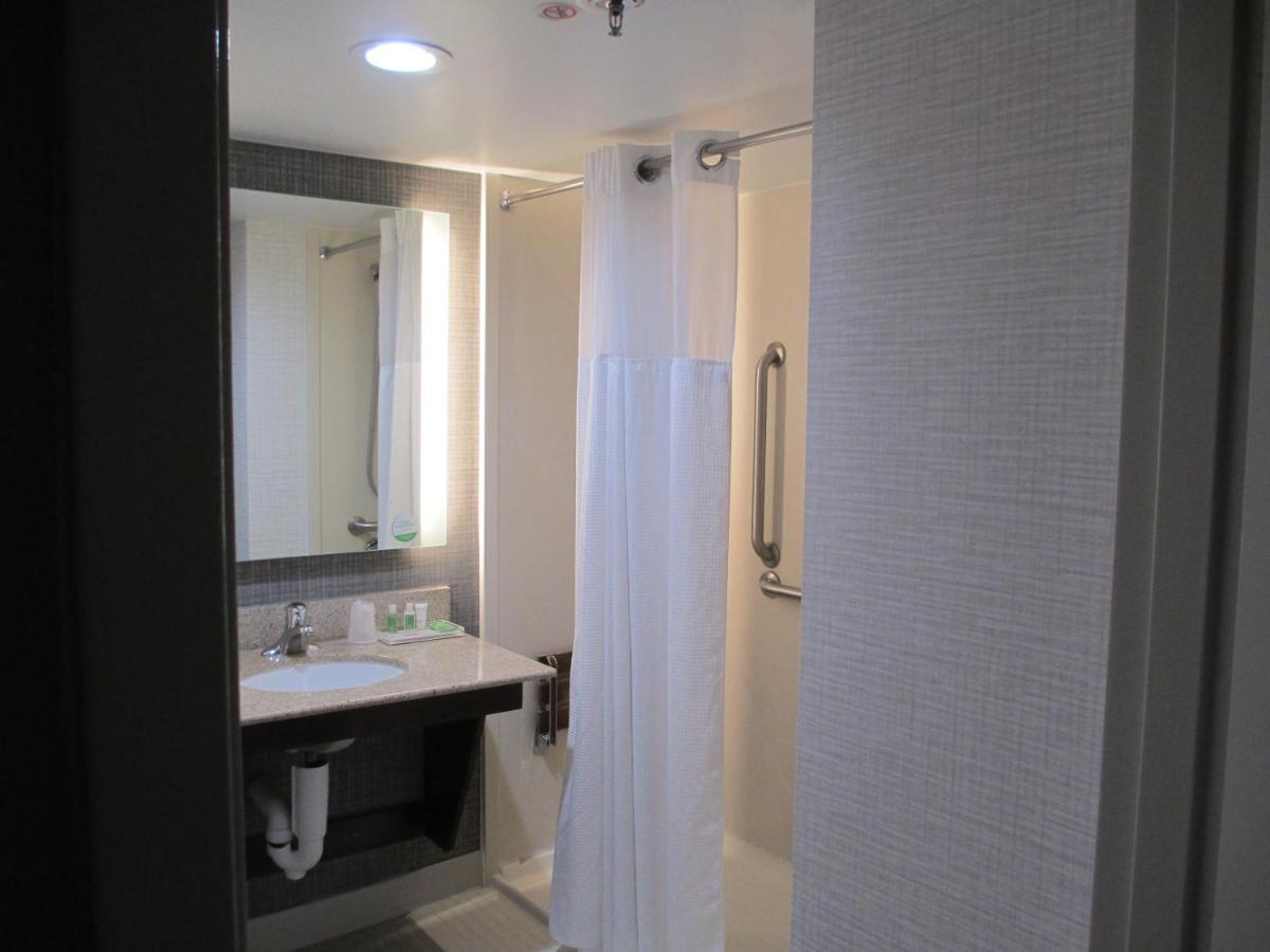 Holiday Inn Huntsville - Research Park By Ihg Exteriör bild