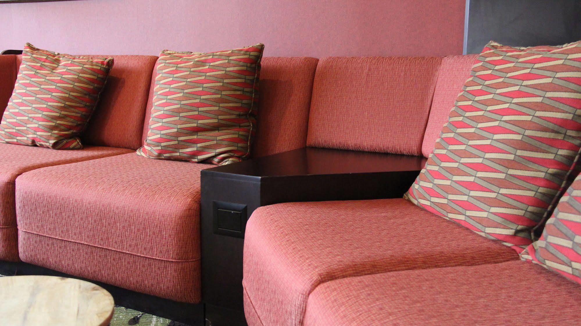 Holiday Inn Huntsville - Research Park By Ihg Exteriör bild