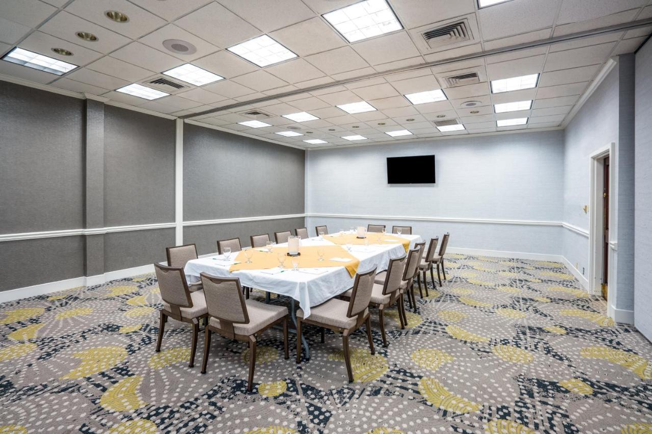 Holiday Inn Huntsville - Research Park By Ihg Exteriör bild