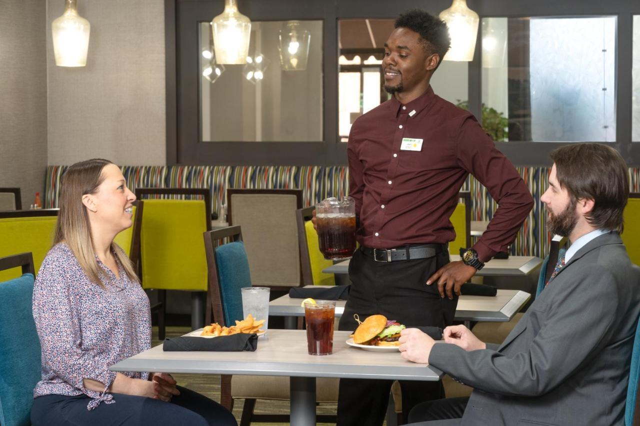 Holiday Inn Huntsville - Research Park By Ihg Exteriör bild